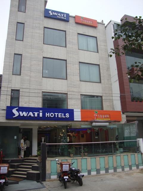 Oyo Flagship 18940 Hotel Swathi Nuova Delhi Esterno foto